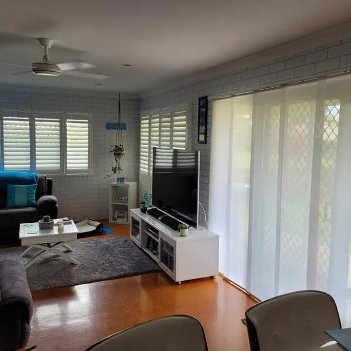 Fixed louvre shutter solution on a Gold Coast balcony